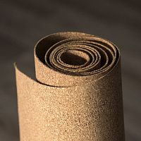 Roll resilient underlay corkwood flooringinsulated