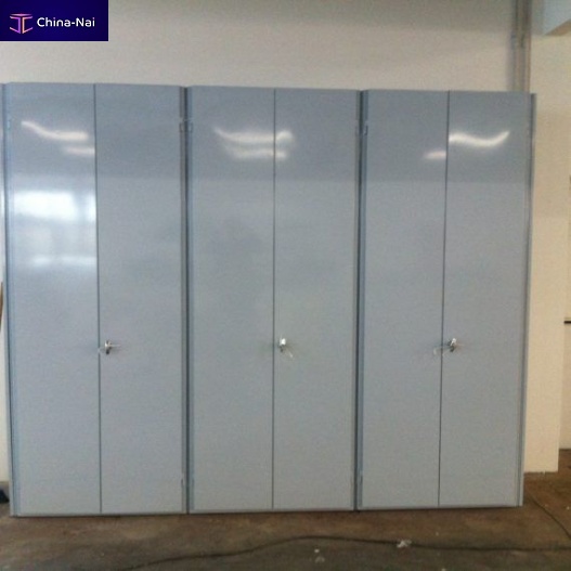 											Desk top locker