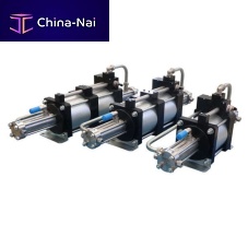 Piston pressure booster nitrogenheliumair