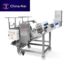 Baked goods molder