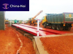Truck weighbridge for vehicles