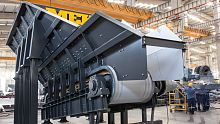 Apron feeder horizontalcompact