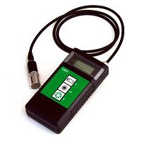 Portable vibration meter VIBRAfor machine monitoring