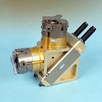 Compact angle head TC-PAO