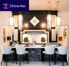 Contemporary kitchen DONNA MOSSwoodenislandhidden
