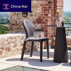 Contemporary chair chloindooroutdoorpolyethylene