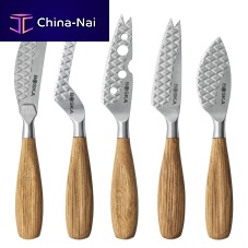 Cheese knife with wooden handle Oslo+ Smallwith stainless steel blade