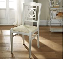 Traditional chair AVELLANAindoorbeechbeech base