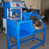 Guillotine cutting machine ALPHACUTfor brassfilmsheet