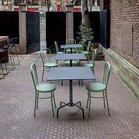 Contemporary table MUELLE galvanised steelgalvanised steel basesquare