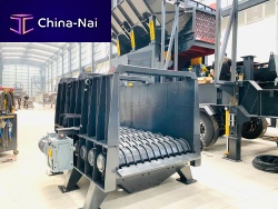 Worm screw feeder WOBBLERfor bulk materialsfor solidsbreaker
