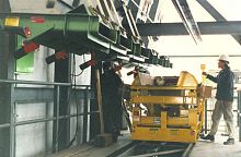 Vibrating feeder automaticmachines