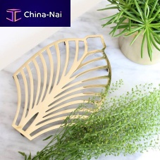 Brass trivet LAND�S ENDother shapes