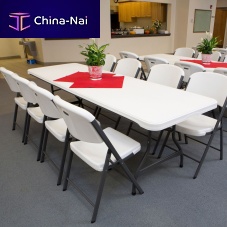 Contemporary table 80299Ghigh-density polyethylene (HDPE)powder-coated steel baserectangular