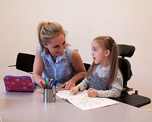 Height-adjustable ergotherapy table 20-71120pediatric