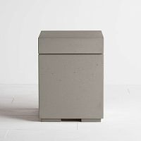 Contemporary table concretesquarebox