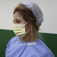3-ply surgical mask PROTECT-PLUS®polypropylenelatex-freedisposable