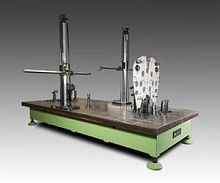 Industrial surface measuring machine