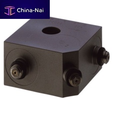 Triaxial accelerometer 4321piezoelectricfor general purposes