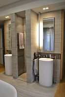 Contemporary bathroom TRADITIONAL STONE : SILK STONEnatural stone