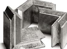 Radiation therapy room radiation shielding block