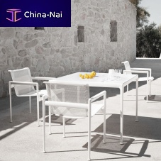 Contemporary dining chair 1966outdoorin polyester meshaluminum base
