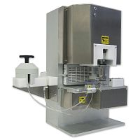 Radiopharmacy automated dispensing system Syr compactrobotic