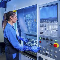 CNC machining metalautomotiveindustrial