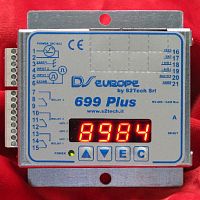 Digital weight indicator 699Pluspanel-mountanalogfor elevators