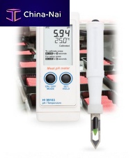 Handheld pH meter HI99163