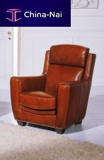 Traditional armchair QUEBECleatherwith headrest
