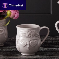 Stoneware cup LOLITA COLLINS