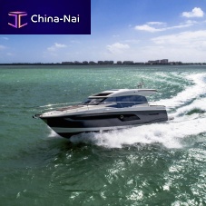 Cruising motor yacht 520Shard-topIPS3-cabin