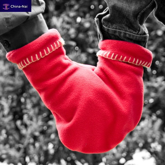 Glove Glove