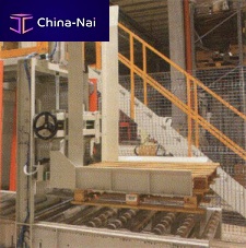 Pallet distributor automaticcompact