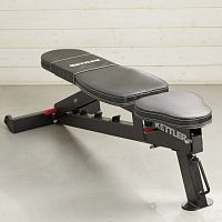 Adjustable weight training bench