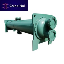 Shell and tube evaporator gas blowingprocessfor liquid concentration
