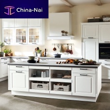 Traditional kitchen SYLT 847woodenislandL-shaped