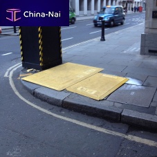 Glass-reinforced plastic manhole cover SUREFOOTrectangular