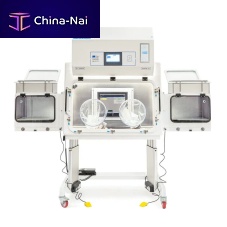 Positive pressure isolator Pharm-Assist class IIIasepticfor the pharmaceutical industry