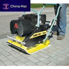 Forward travel vibratory plate APF 10/33gasoline engine