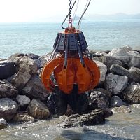 Orange peel grab hydraulicscrapfor stone
