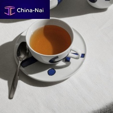 Porcelain cup Itsumo
