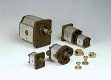 Hydraulic gear pump 1 500 rpm | M