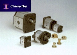 Hydraulic gear pump 1 500 rpm | M