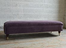 Traditional upholstered bench MARBURYvelveton casters
