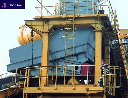 Vibrating feeder Vibrating feeder