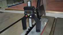 Digital depth gauge 81105-00