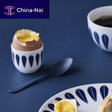 Ceramic egg cup CLASSIC : LOTUS