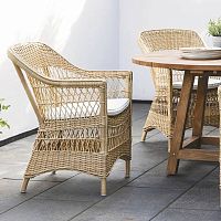 Traditional chair Charlotgardenfabricsynthetic fiber